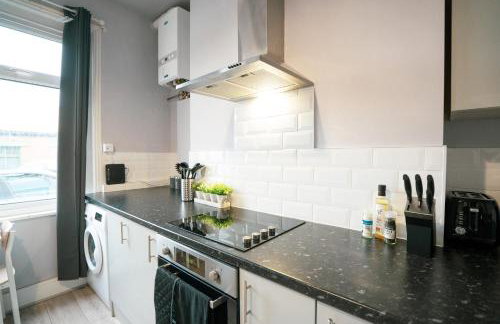 Sheffield Contractors and MONTHLY Stays 3BR 3 Bath house Managed by Chique Properties Ltd - Foto 29