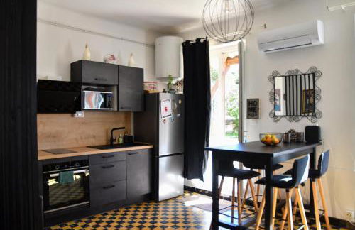 Légèreté aux Mûriers - Foto 1