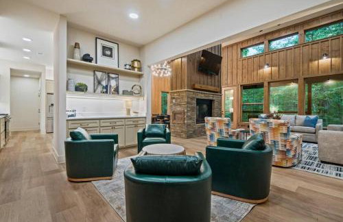 Lake Ouachita's Luxury Lake House - Foto 30