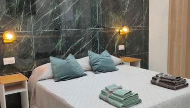 Lovely independent mini apartment central Cagliari - Foto 2