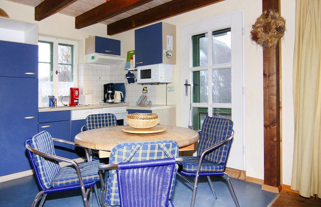 Terraced Houses in the Port Village of Vieregge on the Island of Rugen - Foto 41