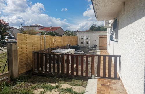 Appartement-1- prive, terrasse, parking et jardin - Foto 8