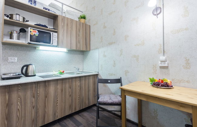 Guests Love on Blokhina - Foto 18