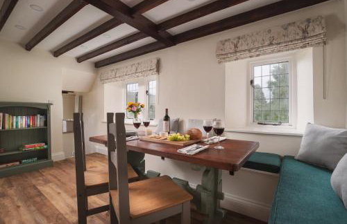 Crow Hall - Luxury Holiday Accommodation - Photo 8