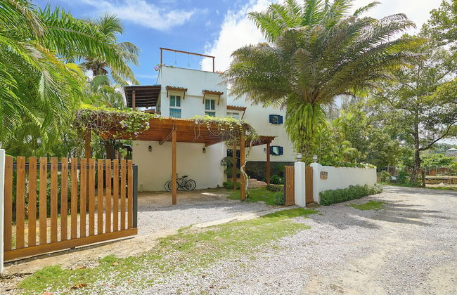 Beach Villa in El Portillo Sleeps 12 - Foto 60