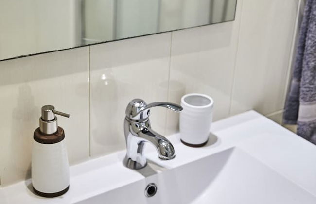 2 Bedroom Apartment Sol de Linda-a-Velha - Foto 32