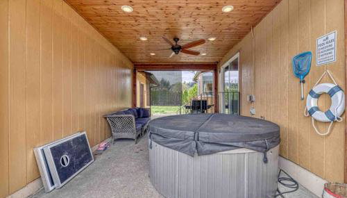 Bo360 Valley Farmhouse with Hot Tub - Foto 4