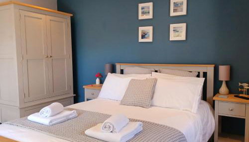 Stylish coastal retreat in St Ives with parking - Foto 2