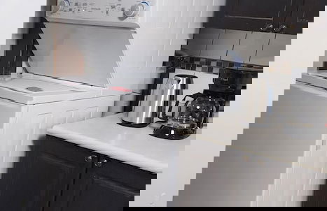 Chesskings Car Rental Guest House - Foto 9