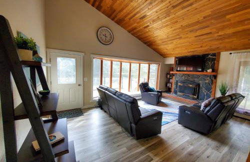Juneau 3 bedroom home with Ocean & Mountain Views - Foto 9