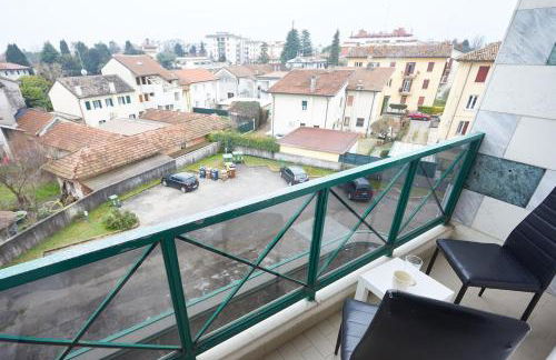 Cozy Place Sacile Centre Parking & AC - Foto 3