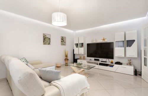 Zurrinha Holidays With Jacuzzi - Foto 17