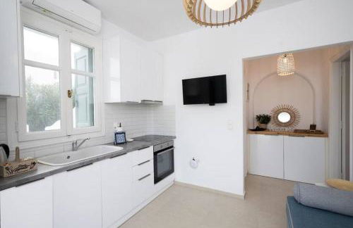 ILIOS COZY POOLHOUSE MYKONOS - Photo 15