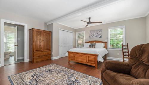 Peaceful Kannapolis Lodge - Photo 4