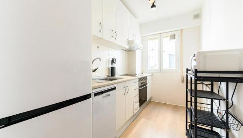 AZA14 - Amplio Piso de 3 dormitorios, 2 baños y terraza, en Chamartín, Madrid - Foto 4