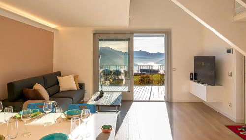 Italian Vacation Homes - Lakeview Heaven Retreat - Photo 2