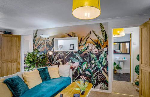 City and Airport - 2-Bed Contractor Base - Free Parking and Fast WiFi - Foto 12