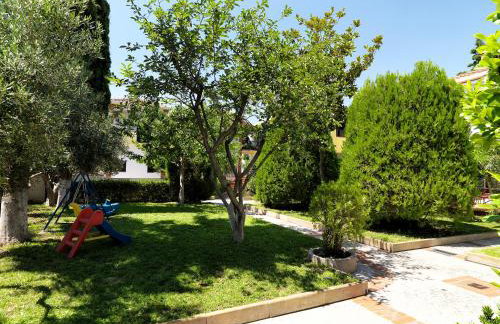 Elia Apartments - Photo 20