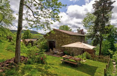 Gîte confortable avec vue imprenable près de Saint-Étienne - FR-1-496-38 - Foto 24