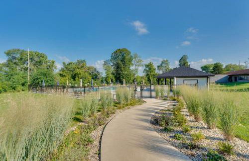 Elegant 4-Season Lake Geneva Condo with Fireplace! - Foto 32