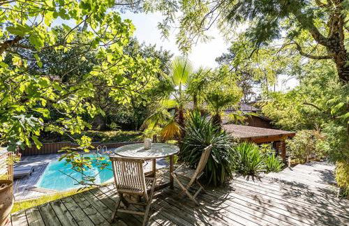 Villa en Bois avec Piscine Chauffée, Proche Plage & Dégustations Ostréicoles - FR-1-736-38 - Foto 3