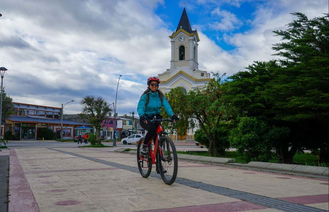 Balade à vélo dans Puerto Natales - Photo 1