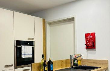 REMA Homes - Jacuzzi Terrasse 55' TV Küche Regendusche - Foto 12