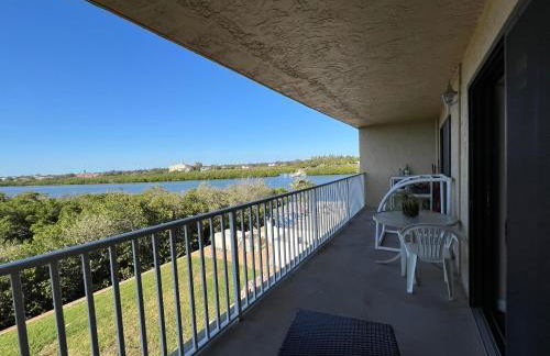 Bayshore Yatch Tennis Condo 2br 3 beds, Walking Distance to Beautiful Quite Beach - Foto 29