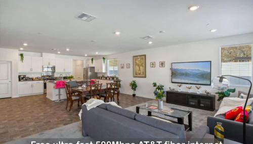 Entire Private House Mountain Edge, New House, Ranch, Gated Yard, 4 Bedrooms 2 Bathrooms, Available Now - Foto 3