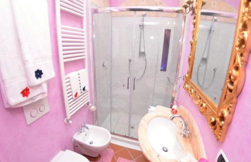 Villa in Uzzano with Private Pool & Garden - Foto 24