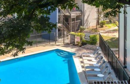 SoLa OASIS 2BR King Suite, Fully Stocked kitchen, Pool & Gym - Foto 11