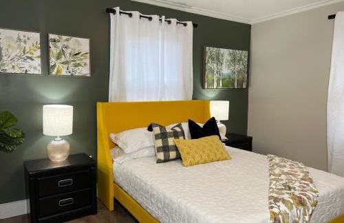 Family Retreat Prime Location in Decatur - Photo 12