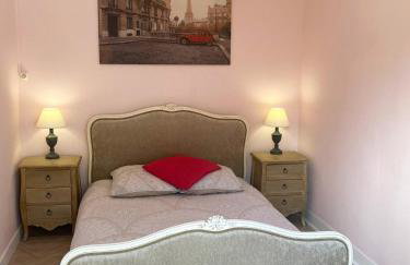 Gite Coccinelle in the medieval town of Confolens - Foto 31