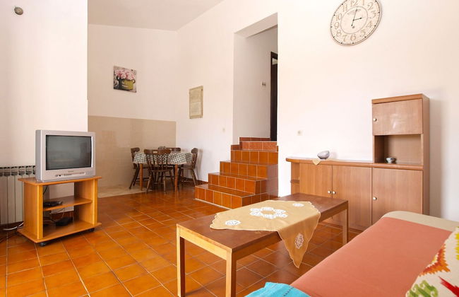 Apartment 1669 - Photo 32