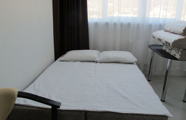 Apartment on Voskresenskaya 14-1 308 - Photo 9