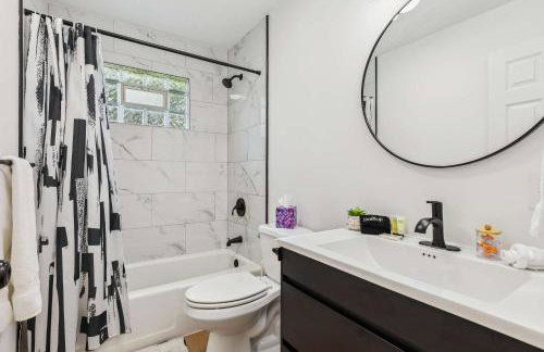 Charming 3-Bedroom - Hot Tub & Game Room - Foto 34