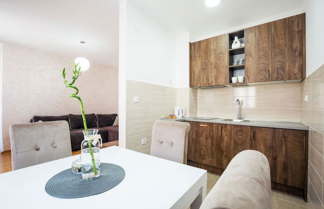 Thomas Residence - Photo 14