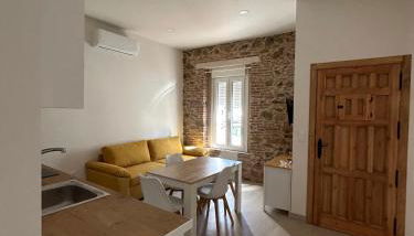 Apartamentos Puerta los Castañares B - Photo 2