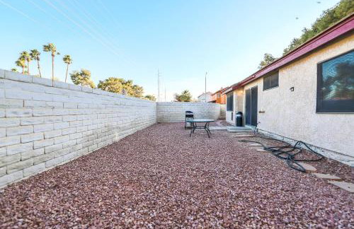 Private Oasis with Pool - Foto 54