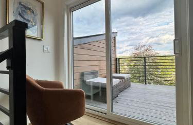 Modern Lakeview Home with Private Dock Sleeps 5 - Foto 43