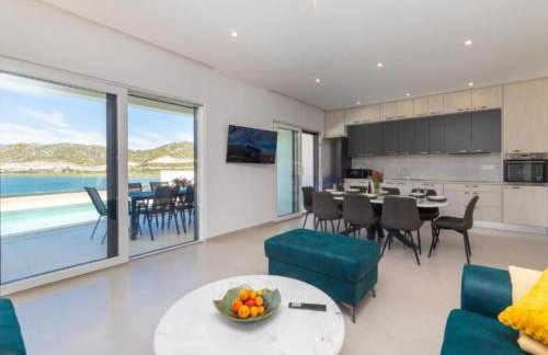 Luxury Villa Navis - Villa - Photo 4