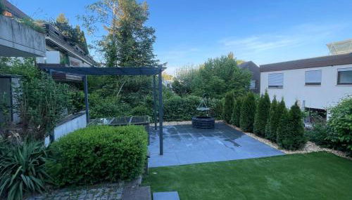 Tübingen - auf dem Österberg - free parking - Foto 3