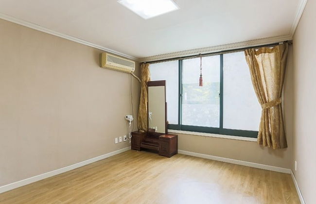 Byeonsan Dongguerami Pension - Photo 10