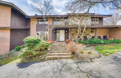 Bloomfield Retreat with Pool 6 Mi to Riverside Park - Foto 3