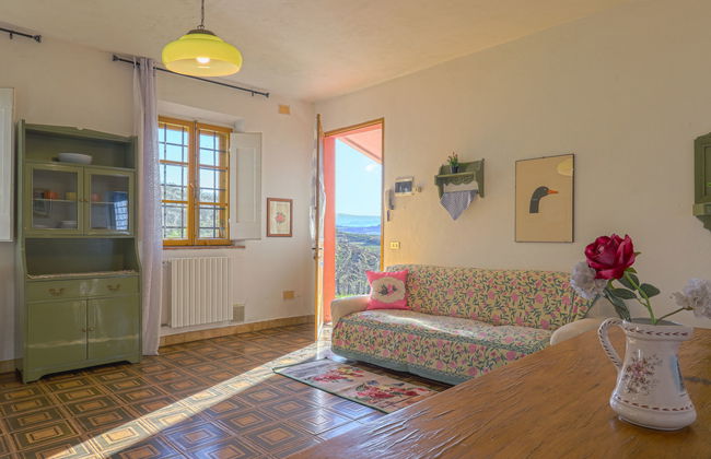 2 bedroom Apartment in Certaldo with swimming pool and garden - Photo 5