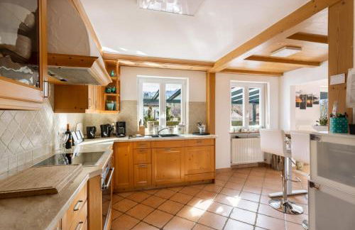 Kaminwohnung mit 24qm Südterrasse Nähe Zugspitze / Eibsee - Foto 3