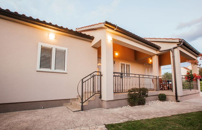 Villa Bilić - Photo 27