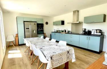 Maison rénovée en centre-ville, à 5 min des plages - Foto 5