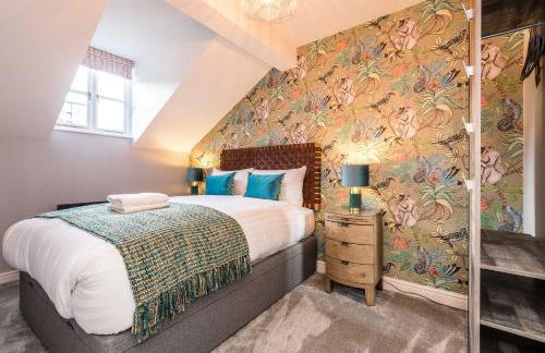 3BR Georgian Quarter Coach Houses - Private Parking - Foto 7