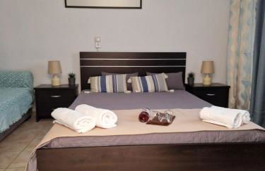 Afroditi's 2 - Photo 25